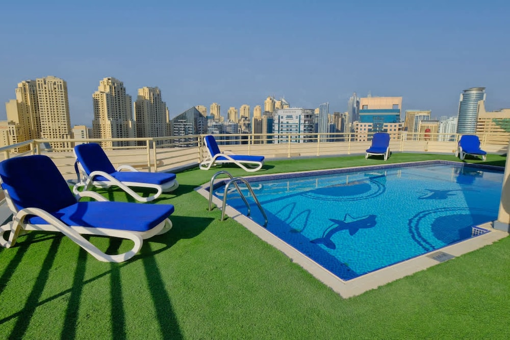 Charming and Cozy 2BR Stay in Dubai Marina