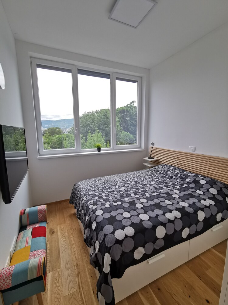 Apartments Egis Koper
