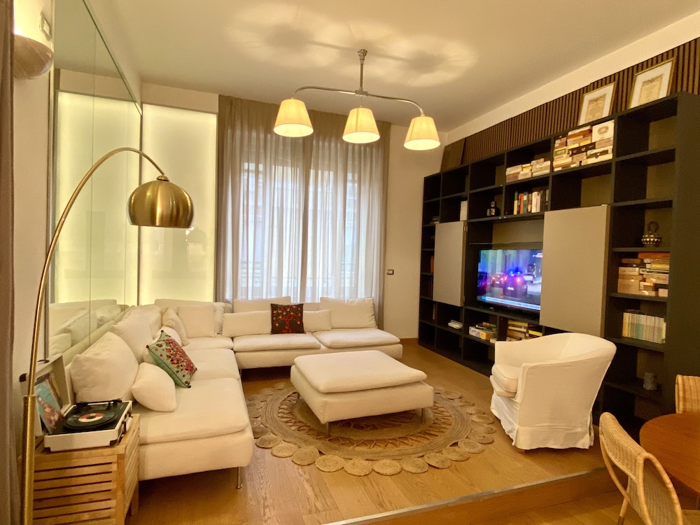 INTOMILAN I Apartment Galleria Del Corso