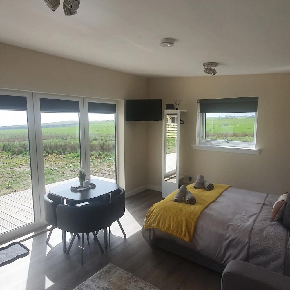 Beautiful Executive Chalet on the Nc500 view 3