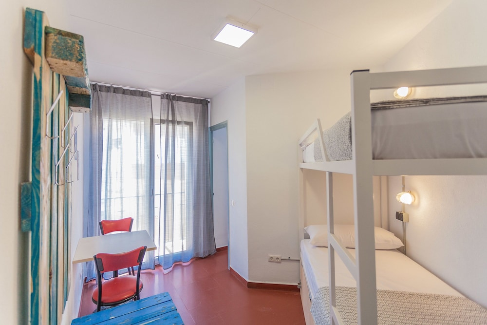 LOFT APART & HOSTAL Group