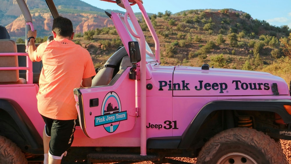 Mystic Sunset by Avantstay Thunder Mountain View Pool Driving Range Casita