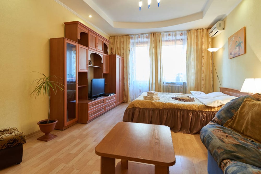 Home-Hotel Malaya Zhitomirskaya 10-1 view 5
