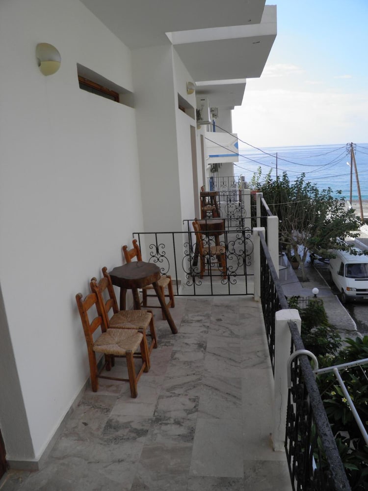 Samaria Pension & Restaurant