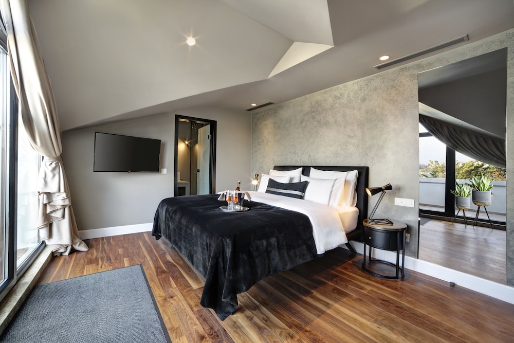 39 Kalamış Marina Oteli - Image 12