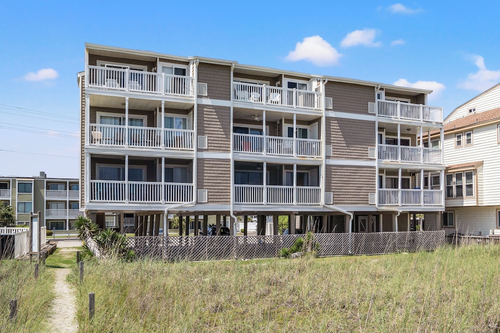 Raintree Villas 2F