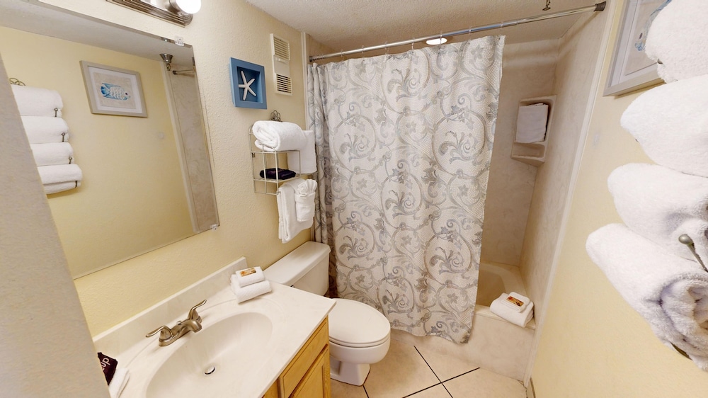Islander Beach Resort 303 Condo by RedAwning view 2