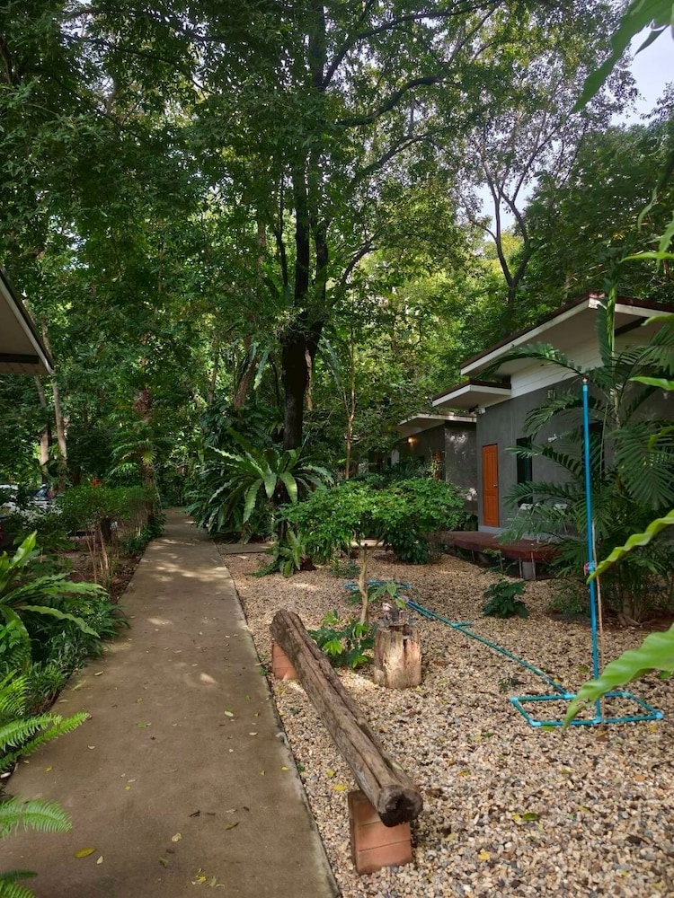 Phawaeng Resort