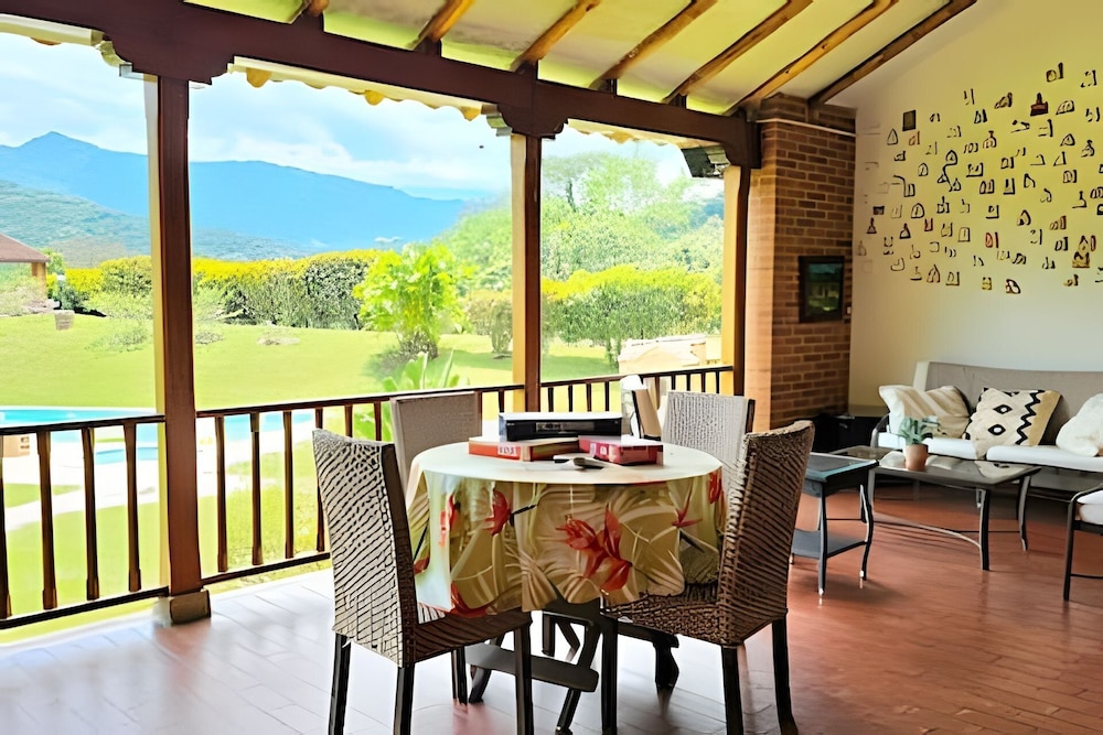Casa rodeada de naturaleza en Villeta