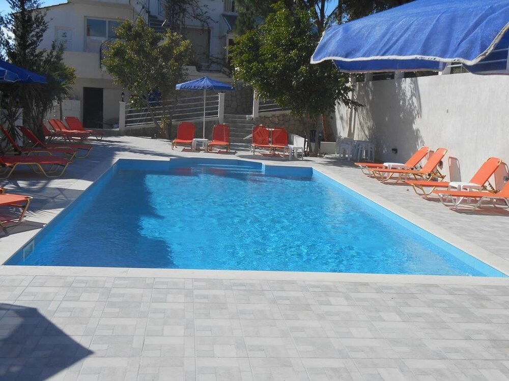 Odyseas Studios - Near Lourdas Beach photo 5