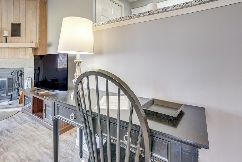 Patio + Pool Access: Wintergreen Resort Getaway!