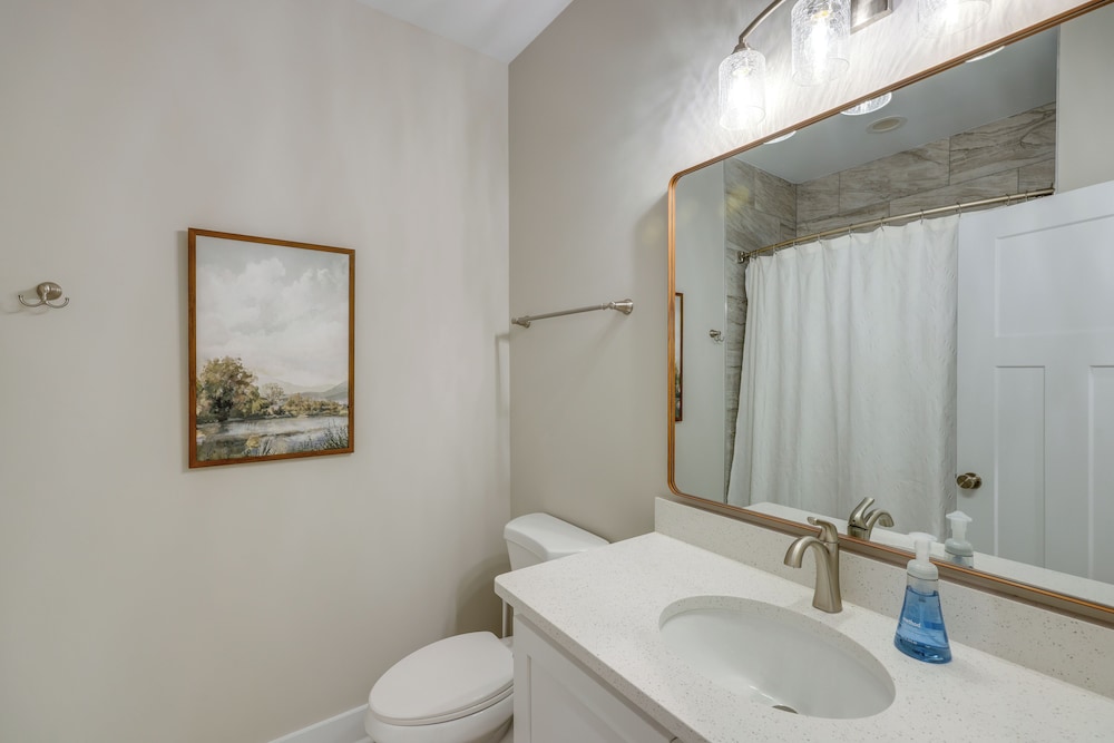 Close to Sports Complex: Modern Millbrook Duplex!