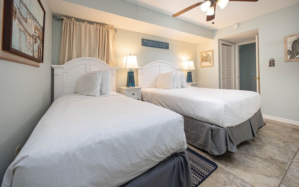 Island Winds East 602 2 Bedroom Condo