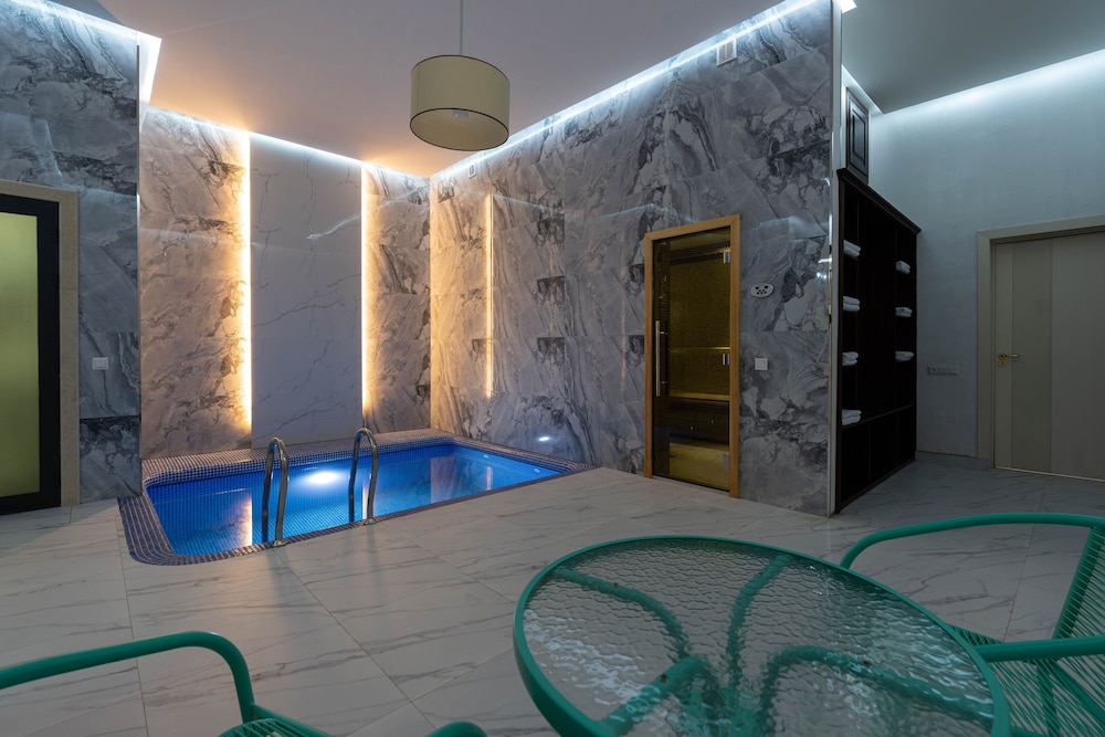 AQUA HOTEL view 4