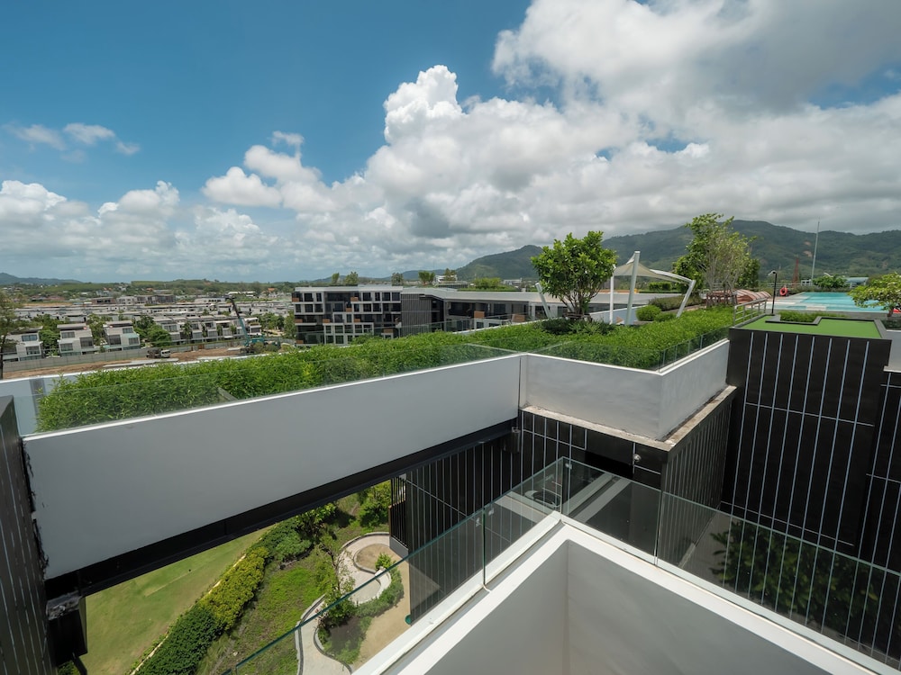 Laguna SkyPark new brand apartments