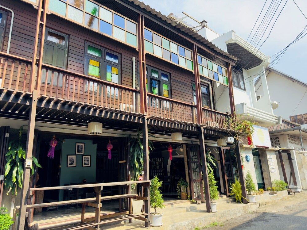 Mi Casa Thaphae Chiang Mai