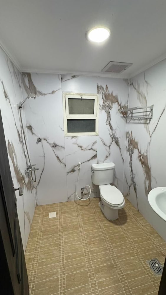 OrbitNet Suites Al Ulaya