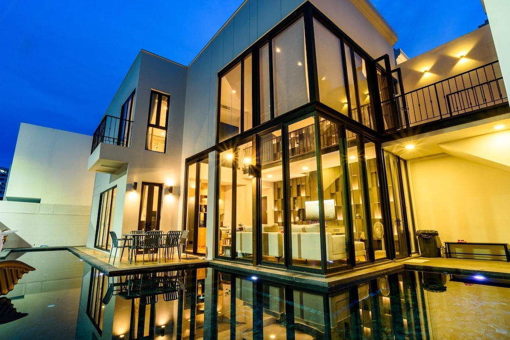 Pattaya Inara Exclusive Pool Villa PI5
