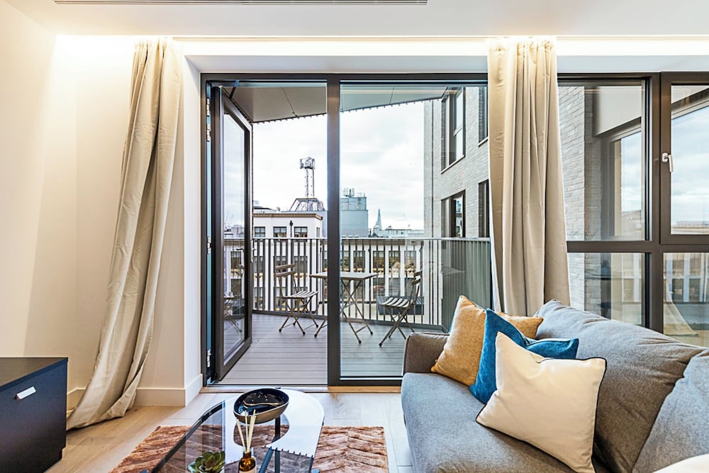 Chic and Sleek Oasis