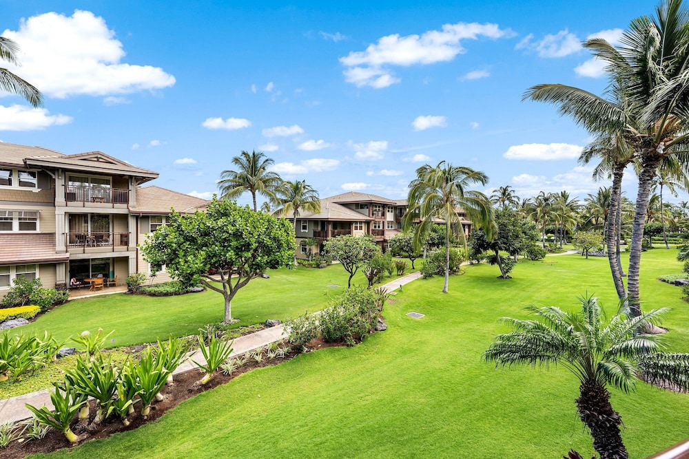 3 Bedroom Condo with Lanai, Grill, and Access to Recreational Facilities