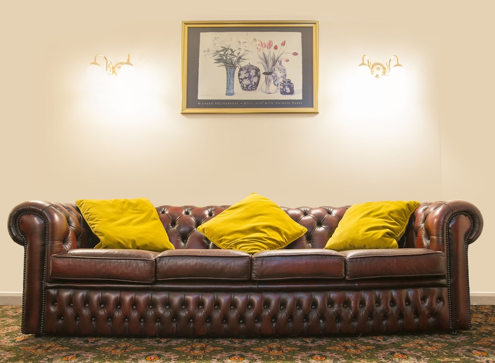 Trewern Arms Hotel