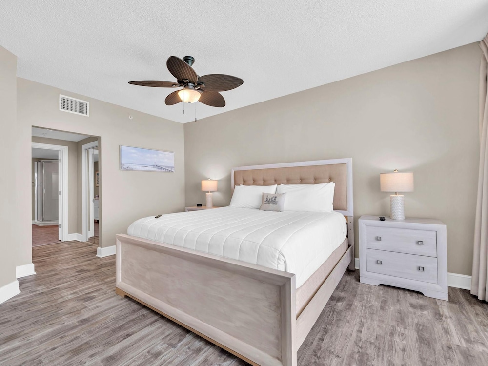 Majestic Beach Towers 2-1608