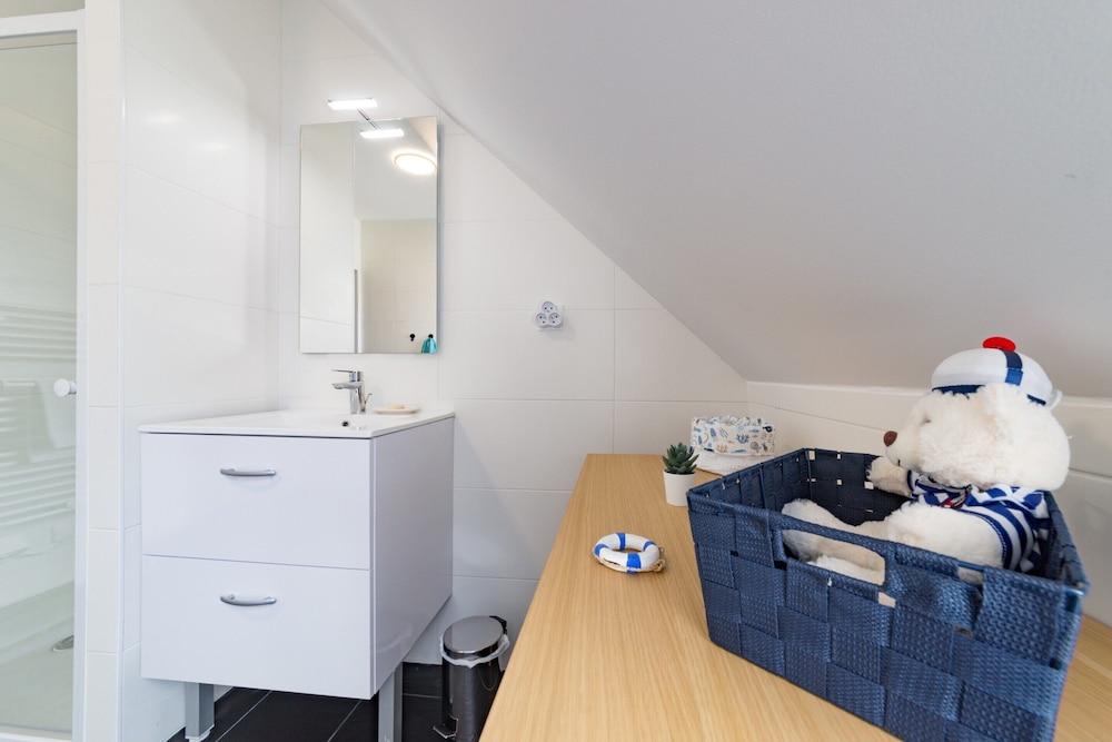 Apartment in Porspoder Near Plage du Bourg