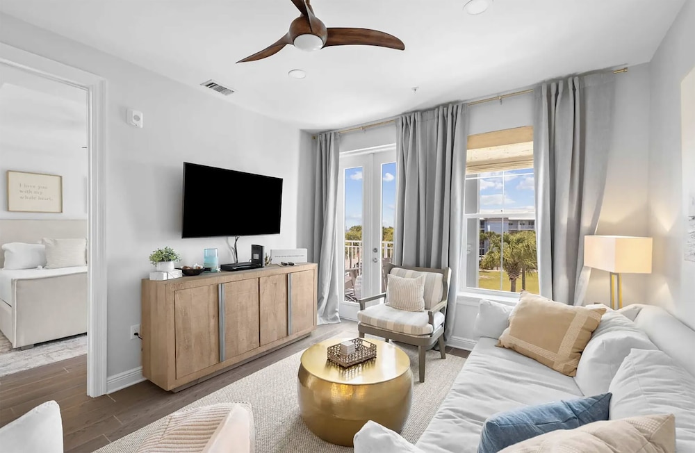Gulf Place Residences 203