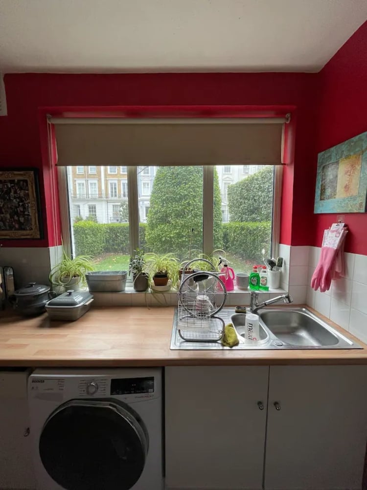 Cosy & Chic 1BD Flat - 6 Minutes to Notting Hill!