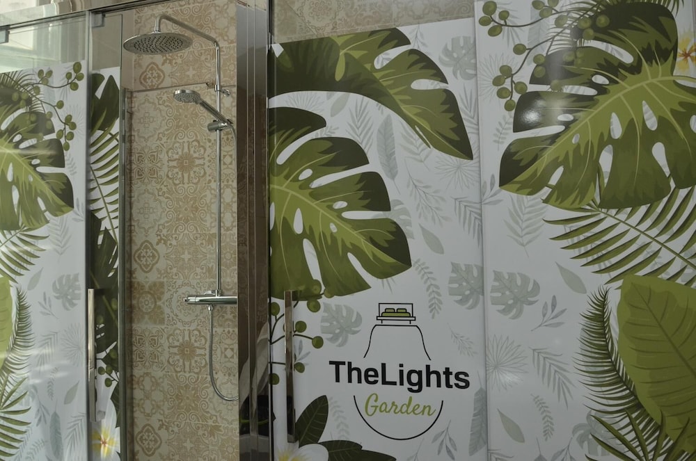 The Lights Garden - Hostel