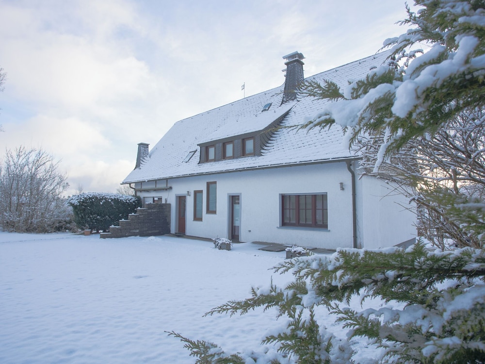 Am S Dhang Apartment 28 Cozy Holiday Home in Winterberg With Panoramic View