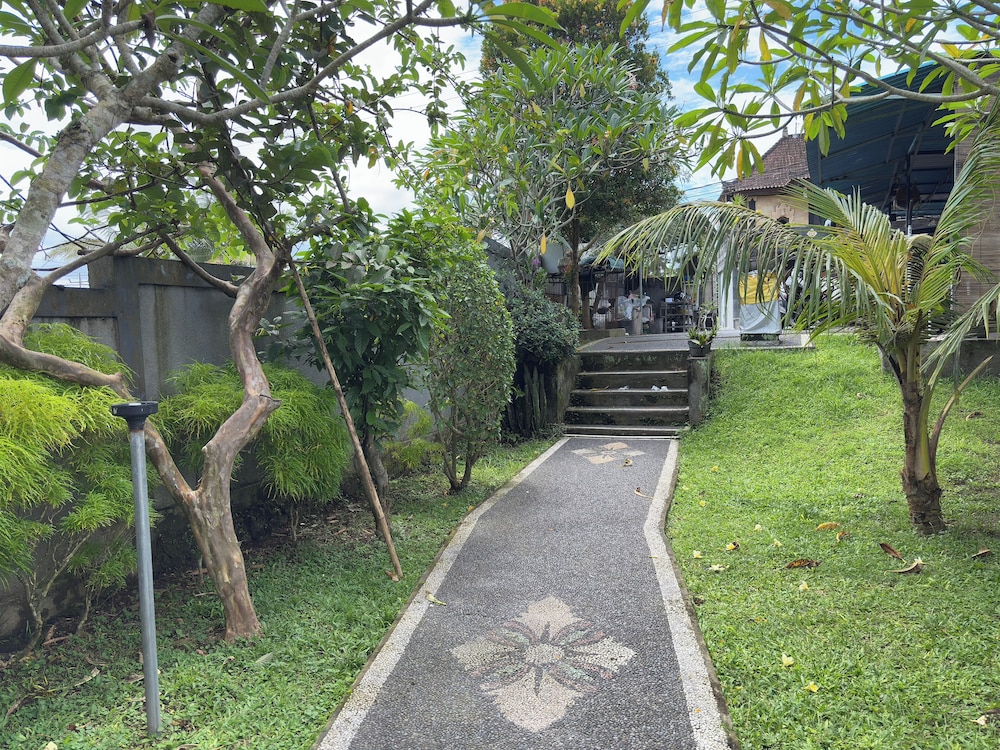 Casa De Arya