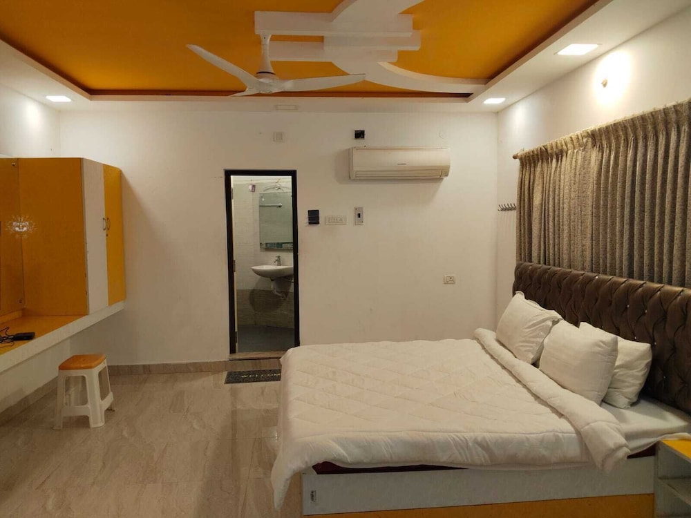 Octagon Beach Resort Pondicherry
