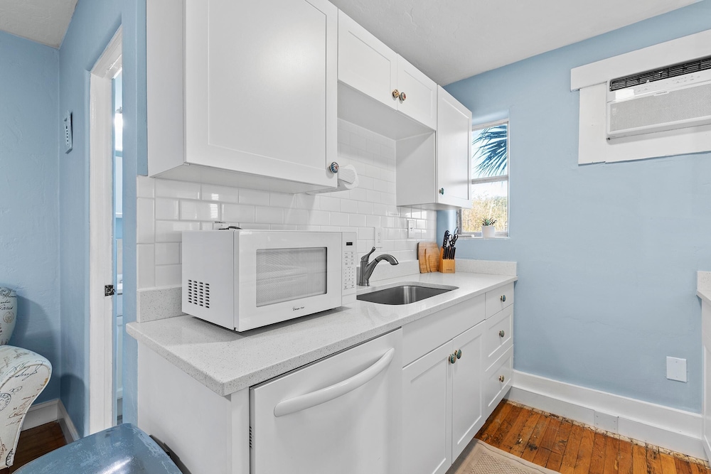 Flagler Suites 4