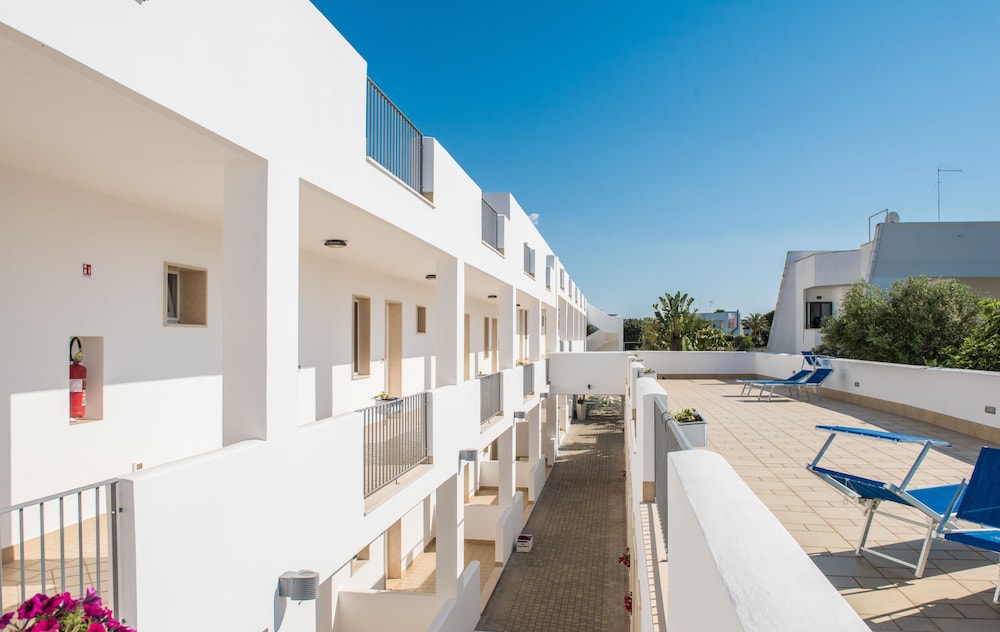 Donnosanto Hotel