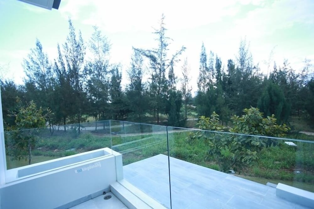 Ocean Villas Beach Resort