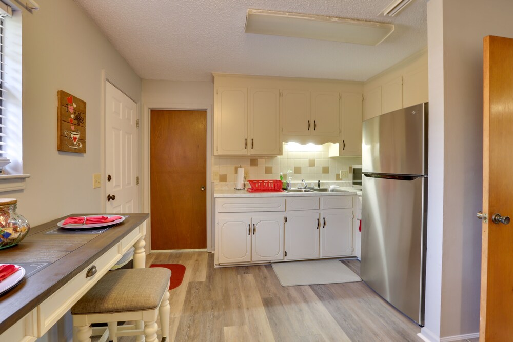 Pet-friendly Slocomb Vacation Rental w/ Sunroom! - Property Image 31