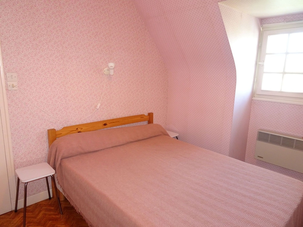 Apartment, Matignon