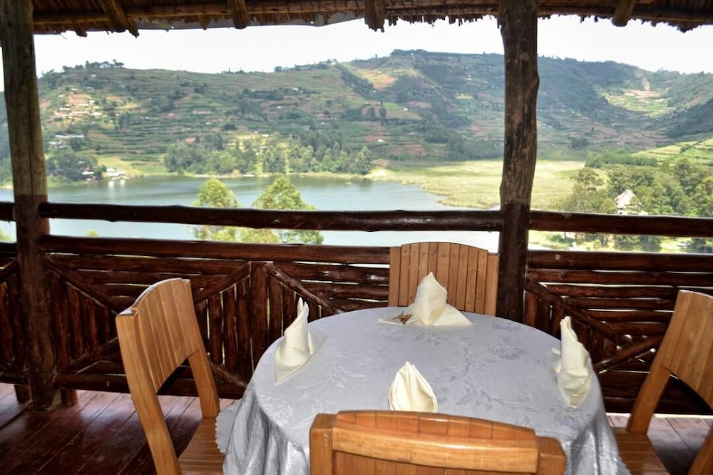 Hawk's Eye Lodge Bunyonyi