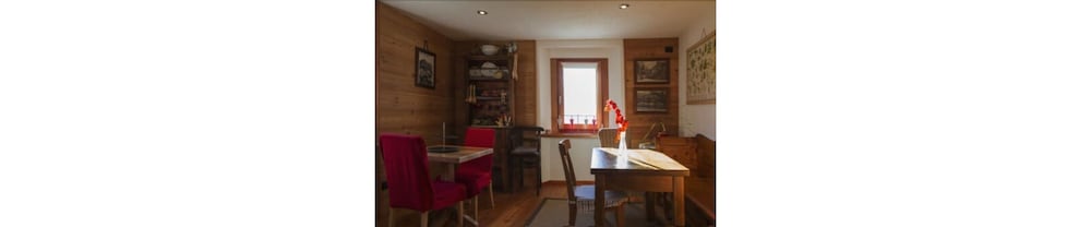 Maison Perriere