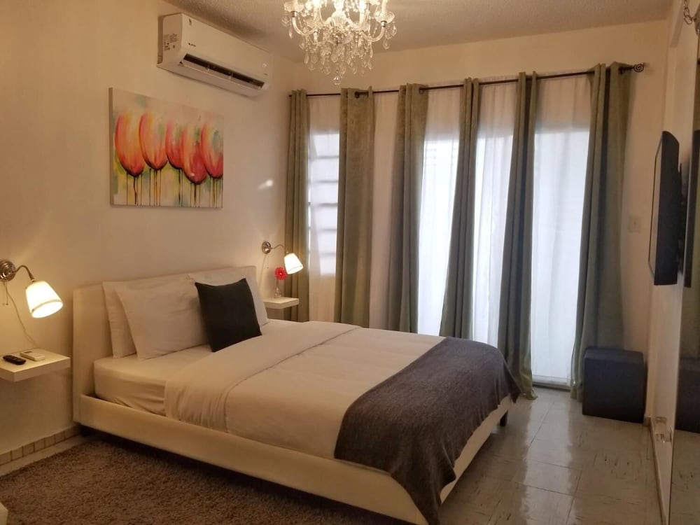 Aibonito Hotel 203