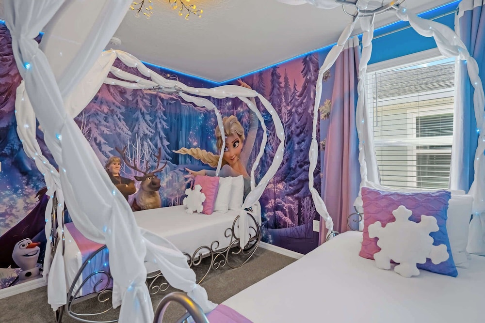 Upstay: Family Retreat w Pool, Cinema & Games Room