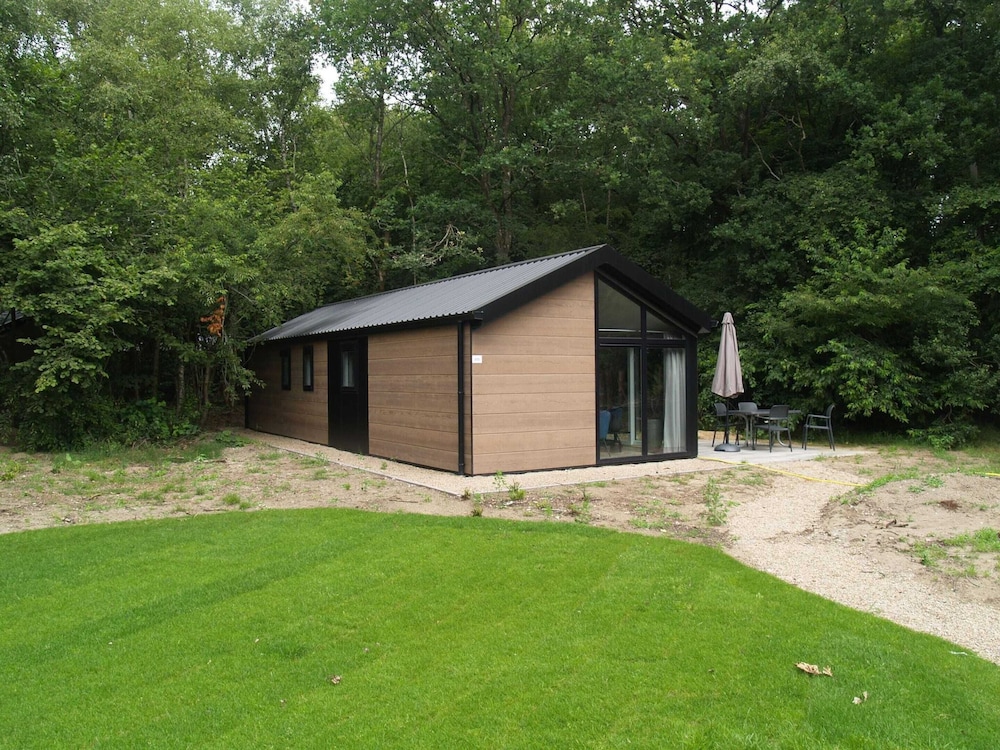 Modern Chalet Near Three National Parks view 5