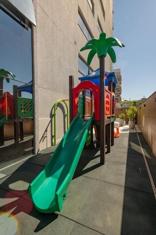 Luxury Stay Steps from Praia Brava