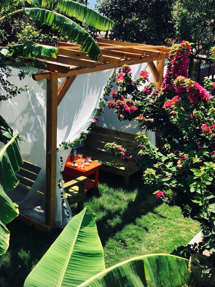Herakles Butik Otel
