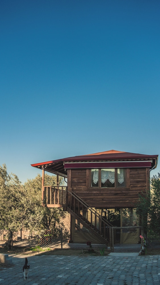 Oli Camping & Bungalows