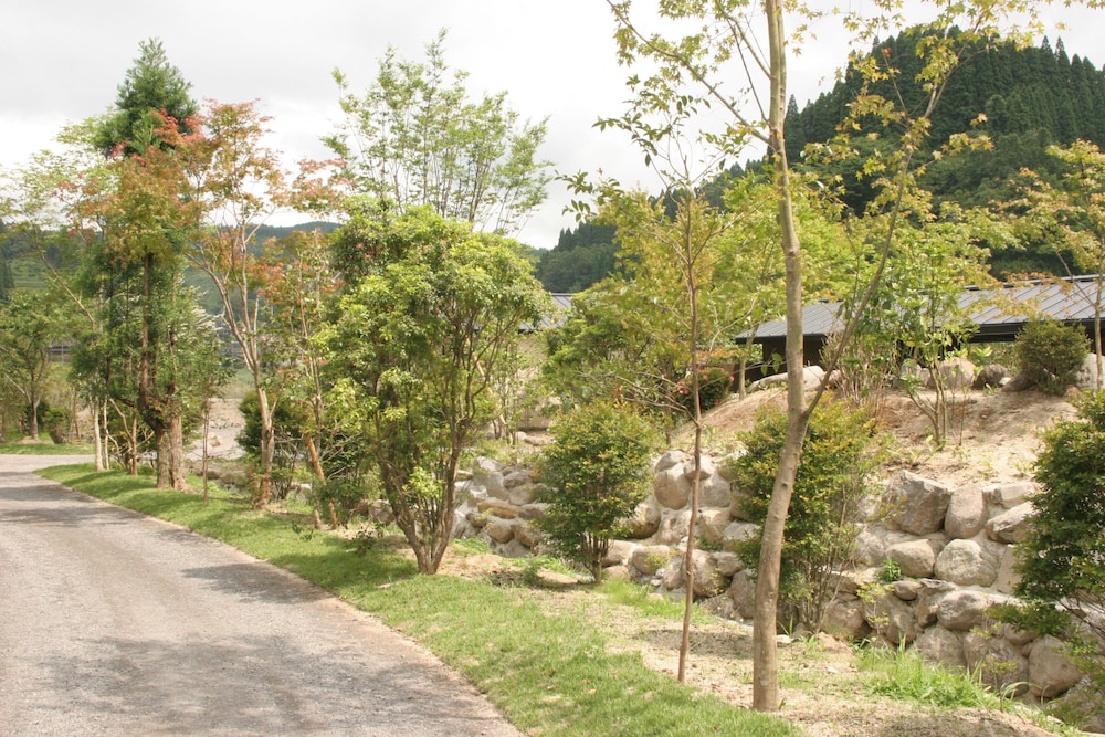 Hatago Sakura