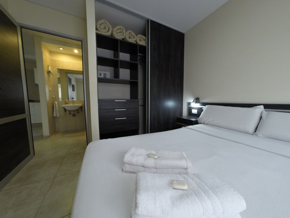 Nubes Apart Hotel