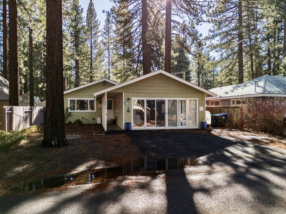 846 Stanford 3 Bedroom Home