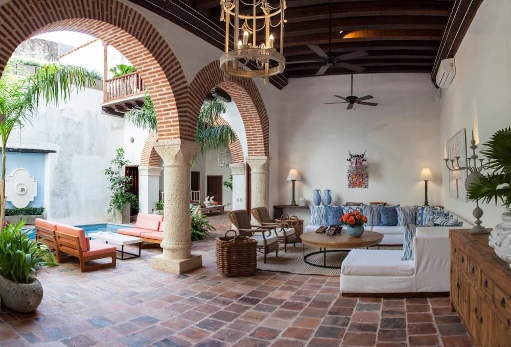 Casa de la Renta By Mustique